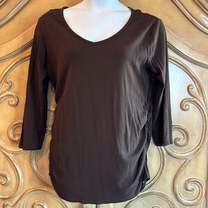 Liz Lange ruched side maternity tee